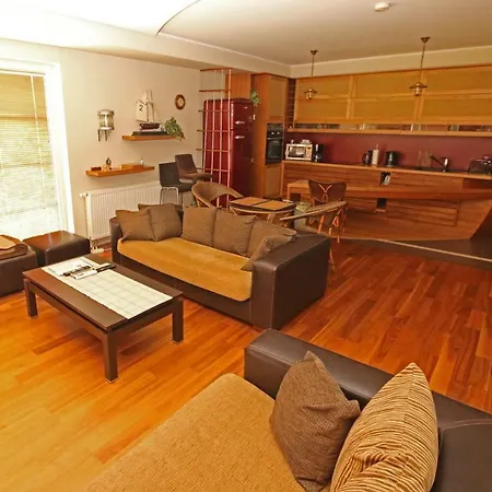 Apartment Ringi 37